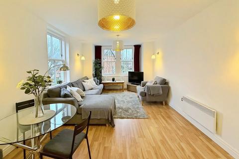 1 bedroom flat for sale, Edale, Groby Road, Altrincham, Greater Manchester, WA14