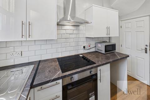 undefined, Vinery Mount, East End Park, Leeds, LS9