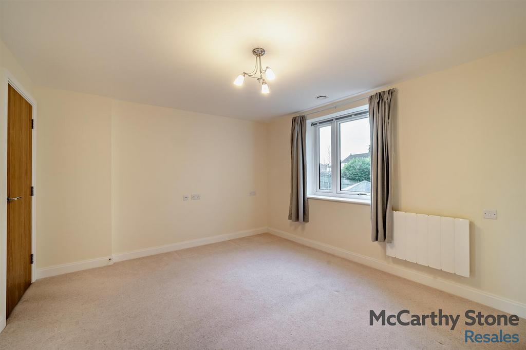 Double Bedroom