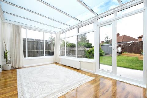 3 bedroom maisonette for sale, Westhorne Avenue, Eltham, SE9