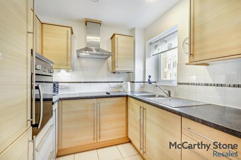 1 bedroom flat for sale, Bailey Court, New Writtle Street, Chelmsford