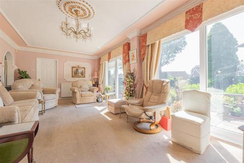 5 bedroom detached house for sale, Hyperion Road, Stourton, Stourbridge