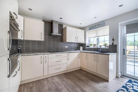 undefined, High Street, Rowde, SN10