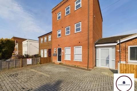 2 bedroom flat to rent - Watledge House, Barton Road, Tewkesbury
