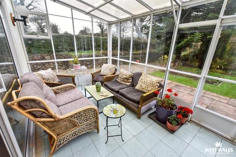 4 bedroom detached bungalow for sale, Templeton, Narberth