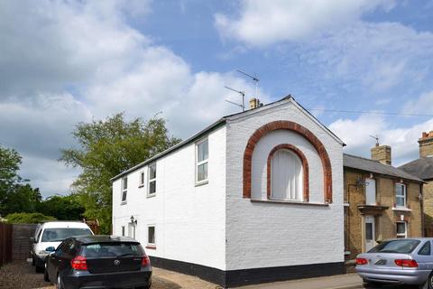 3 bedroom ground floor flat to rent, Station Road, Ely CB7