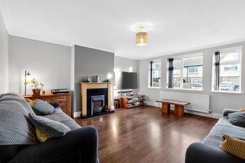 5 bedroom end of terrace house for sale, Carter Avenue, York