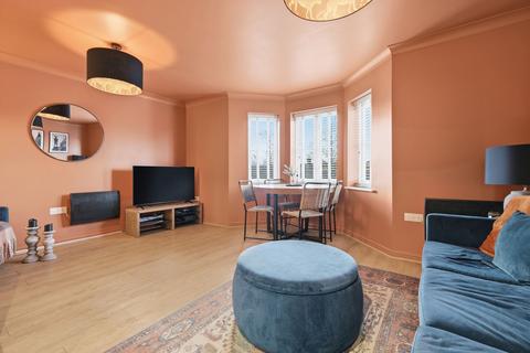 2 bedroom flat for sale, Roche Close, Rocheforte House Roche Close, SS4