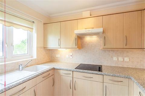 undefined, 43 Lefroy Court, Talbot Road GL51