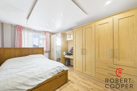 5 bedroom terraced house for sale, Torbay Road, Harrow, HA2