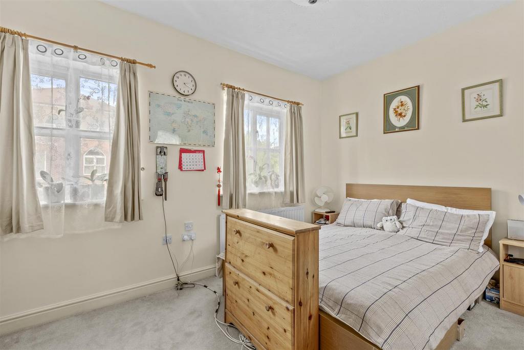 142b Totteridge Road, HP13 6 HZ-1.jpg