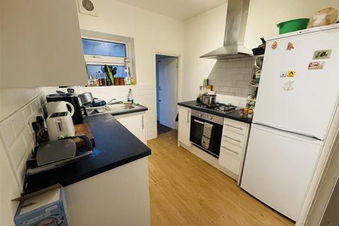 4 bedroom house to rent, Beverley Road, Bristol, BS7