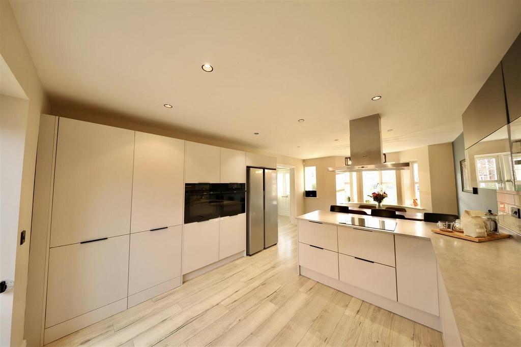Kitchen diner