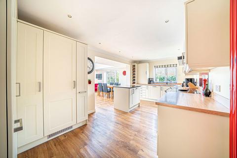 5 bedroom detached house for sale, Blindmans Gate, Woolton Hill, Newbury, RG20 9XD