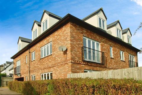 undefined, Queens Court, Hitchin SG5