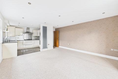 undefined, Queens Court, Hitchin SG5