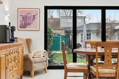 undefined, Great Gregorie, Basildon, SS16 5