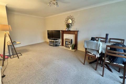 undefined, Hunters Close, Easingwold