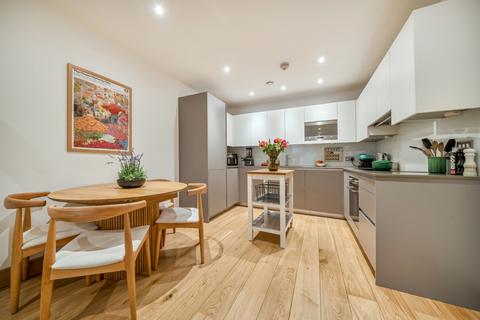 2 bedroom flat for sale, Sclater Street, Shoreditch, London, E1