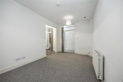 2 bedroom flat to rent, Goldstone Villas, Hove
