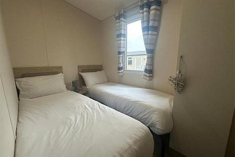 3 bedroom park home for sale, Tattershall Lakes Country Park