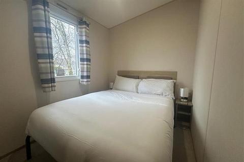 3 bedroom park home for sale, Tattershall Lakes Country Park