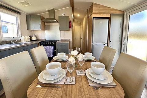 3 bedroom park home for sale, Tattershall Lakes Country Park