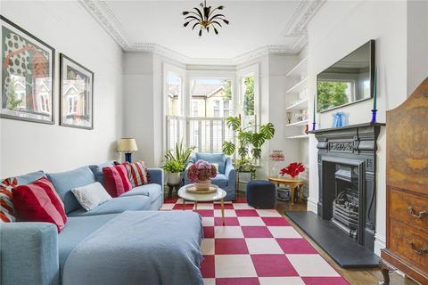 4 bedroom terraced house to rent, Mallinson Road, SW11