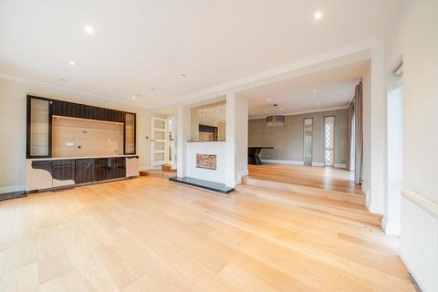 5 bedroom detached house for sale, Dearne Close, Stanmore, Middlesex
