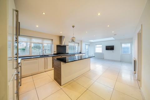 5 bedroom detached house for sale, Dearne Close, Stanmore, Middlesex
