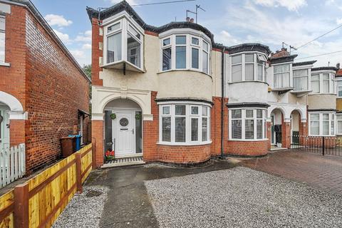 3 bedroom end of terrace house to rent - Braemar Avenue, Hull, East Riding of Yorkshire, HU6