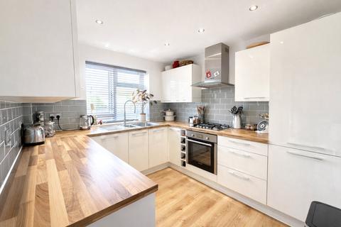 1 bedroom flat for sale, Mount Pleasant Road, London, SE13