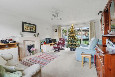 3 bedroom detached house for sale, Bursledon, Hampshire SO31