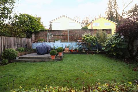 3 bedroom detached house for sale, Bursledon, Hampshire SO31