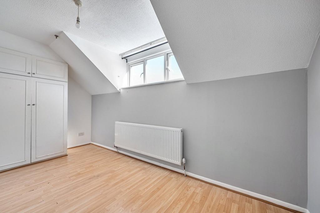 Penrith Close, Uxbridge – pohled 6