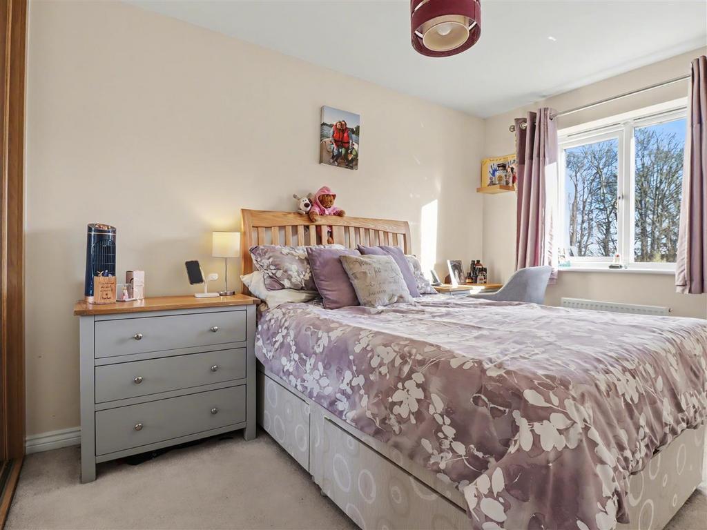 Principal bedroom