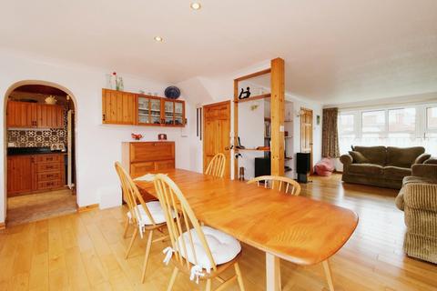 3 bedroom detached house for sale, Troutsdale Avenue, North Yorkshire YO30