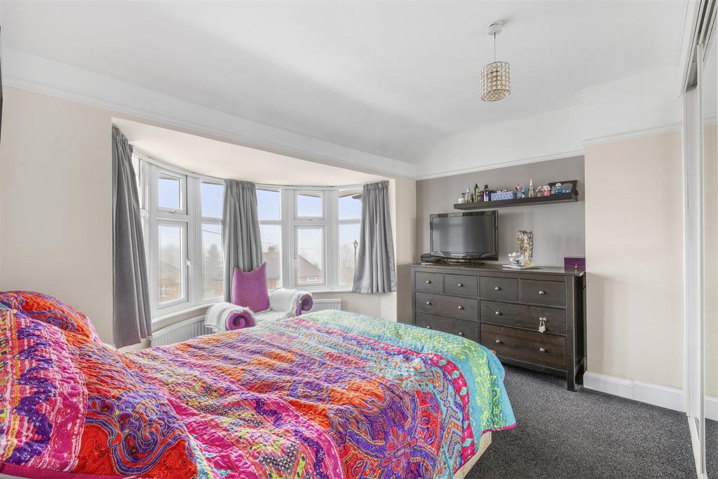 61 Southfield Rd, HP13 5 JZ-1.jpg