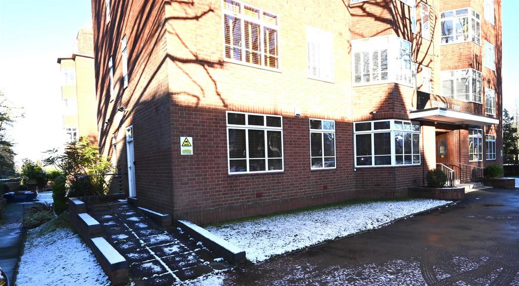 Side entrance.JPG