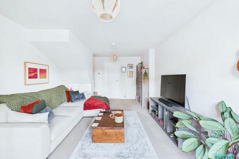 undefined, Cayley Close, York