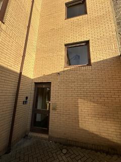 undefined, Gilmours Entry, Newington, Edinburgh, EH8