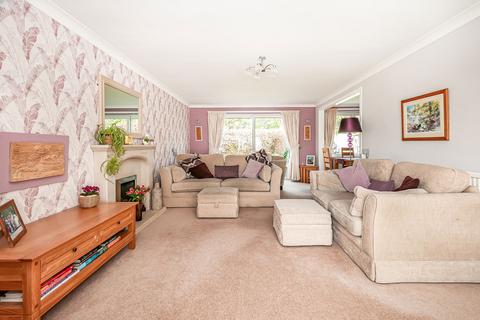 4 bedroom detached house for sale, Thorpe , Driffield YO25