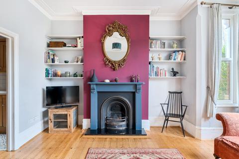 undefined, Colney Hatch Lane, London, N10