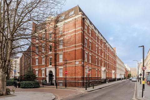 2 bedroom apartment for sale, Cleveland Street, London W1T