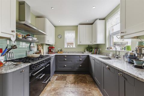 3 bedroom detached house for sale, Steels Lane, Oxshott