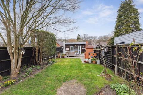 undefined, Steels Lane, Oxshott