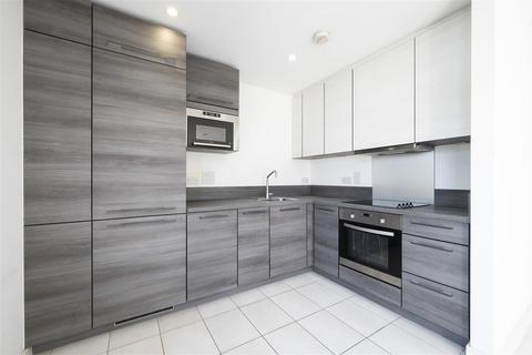 2 bedroom apartment to rent, Devonshire House, Putney Hill, SW15