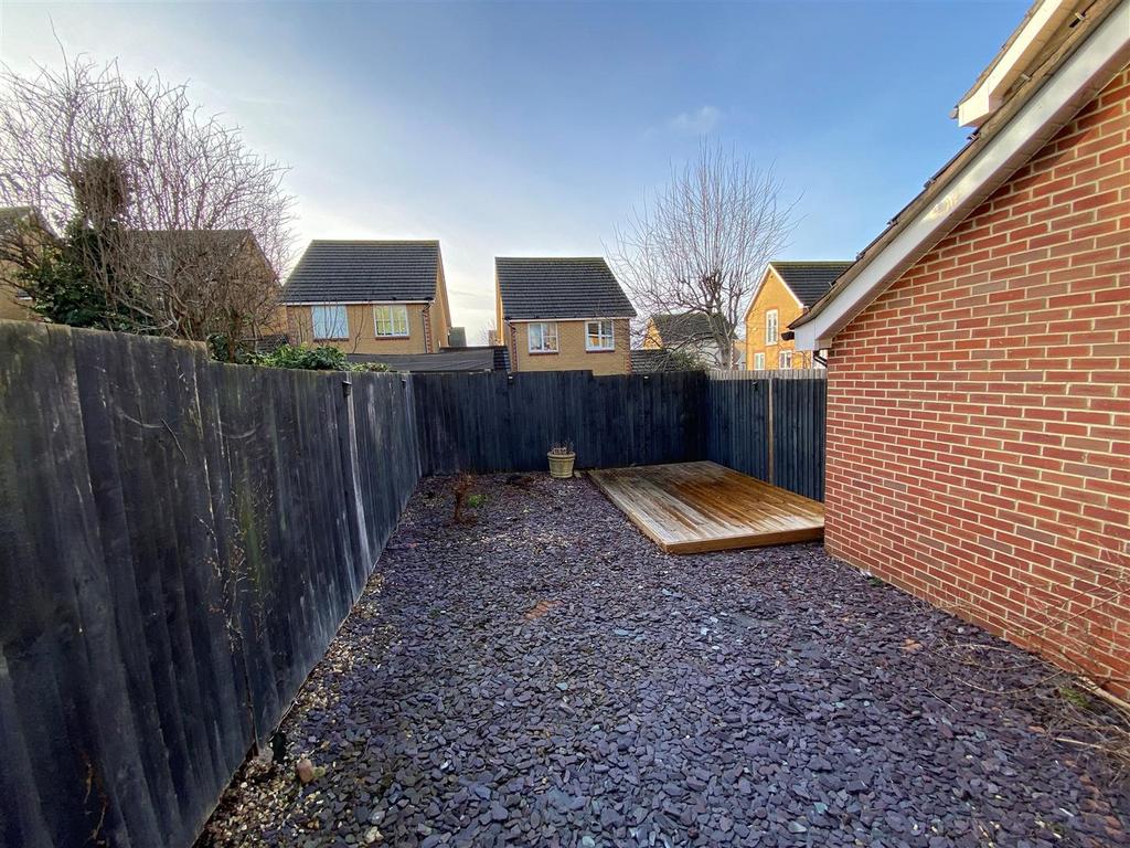 2 Heol Gylfnir - rear garden.jpg