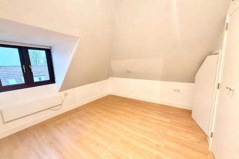 undefined, Flat ,  High Street, Brentwood