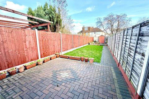 undefined, Erith Road, Bexleyheath DA7